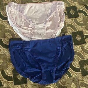 Fruit of the Loom Women’s Briefs – Pack of 4 (Size 7, New Without Tags)